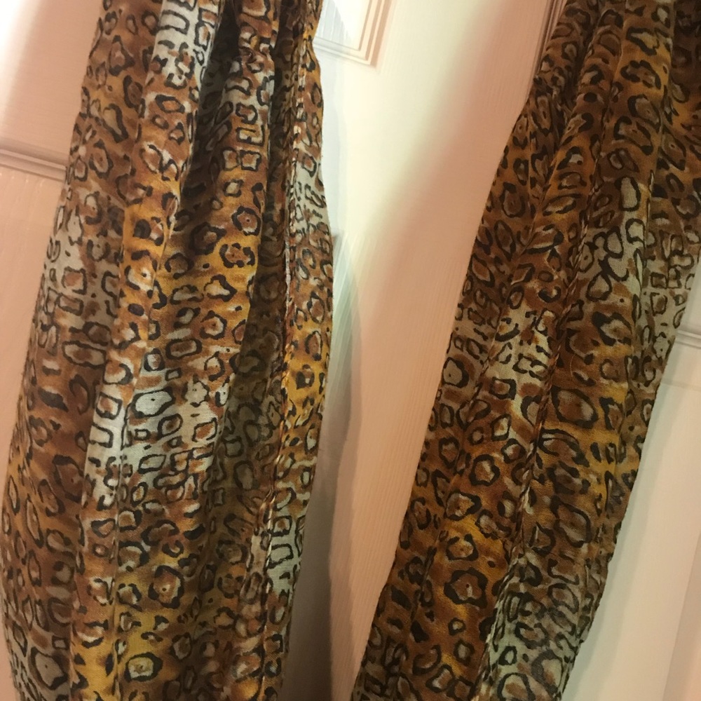 Leopard Infinity Scarf